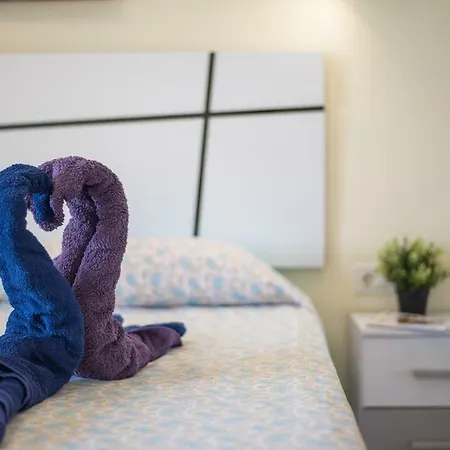 Apartamento 733 Wonderful In Lasamericas! Wi-fi Free!